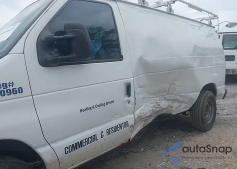 2009 Ford E-250 Commercial/Recreational z USA, uszkodzony, nr VIN 1FTNE24LX9DA67654